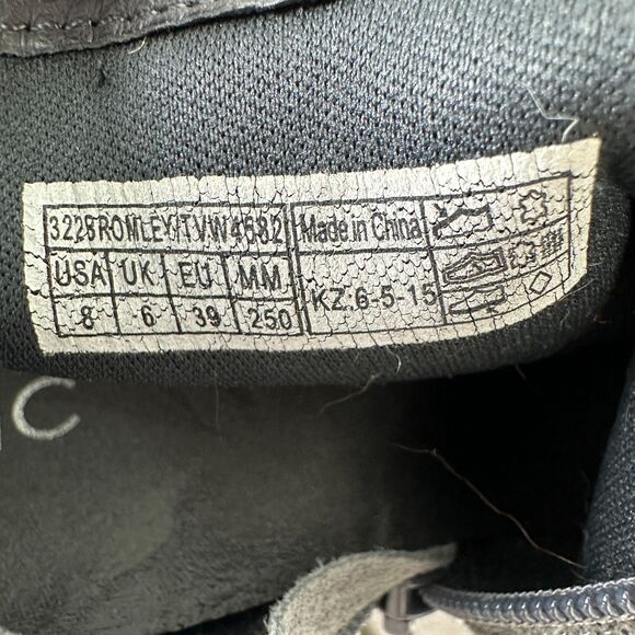 Vionic Bromley 322 Grey Suede Snakeskin Heeled Ankle Booties Size 8 - Picture 6 of 8